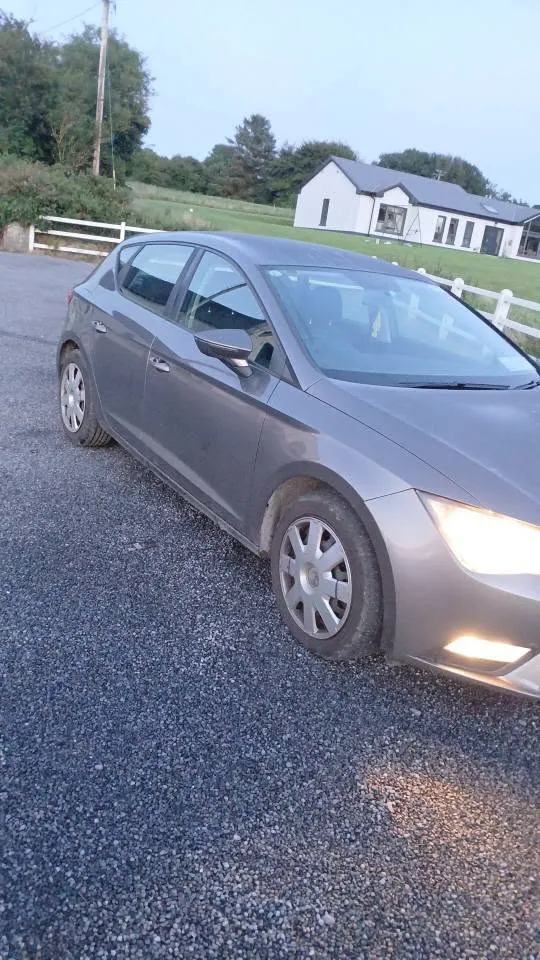 2014 SEAT Leon diesel manual, photo 1