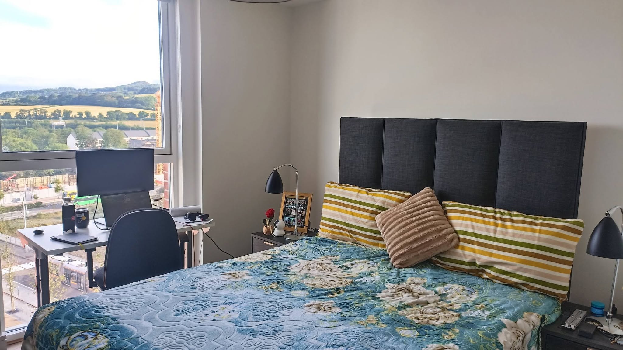 Furnished room; shared bathroom; lease transfer in Cherrywood Hall, Dublin 18