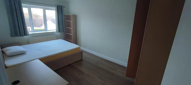 Double room with king-size bed in Aura Leisure Campus area, Lucan